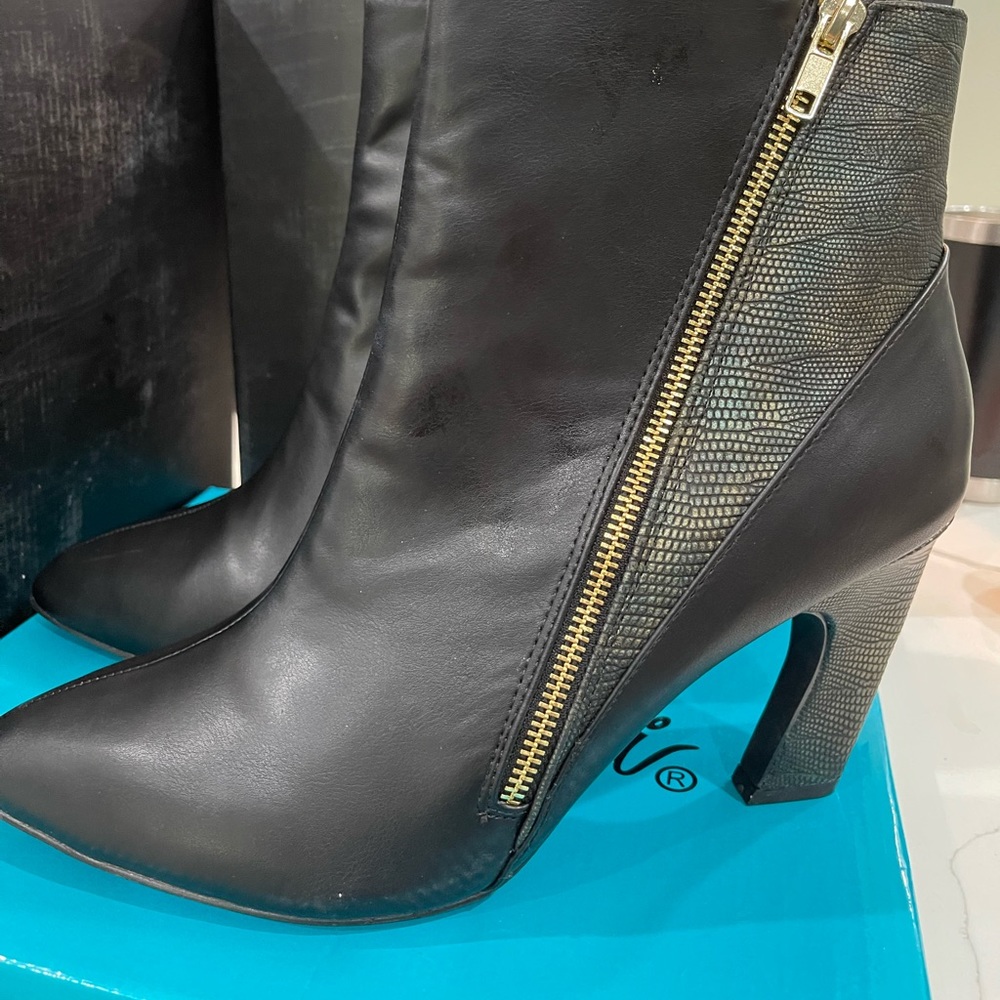 Black Bellini Boots w/Alligator Trim Women’s Sz 13W